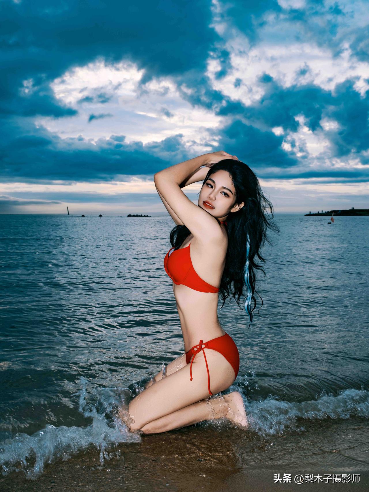 【海边比基尼写真】客片分享 摄影师：@梨木子摄影师 

35+二胎辣妈，
一样可