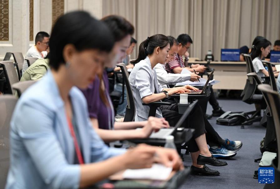 中国富豪为离岸信托补税急眼了。他们天真以为海外信托是避税天堂。却不知在国家的穿透