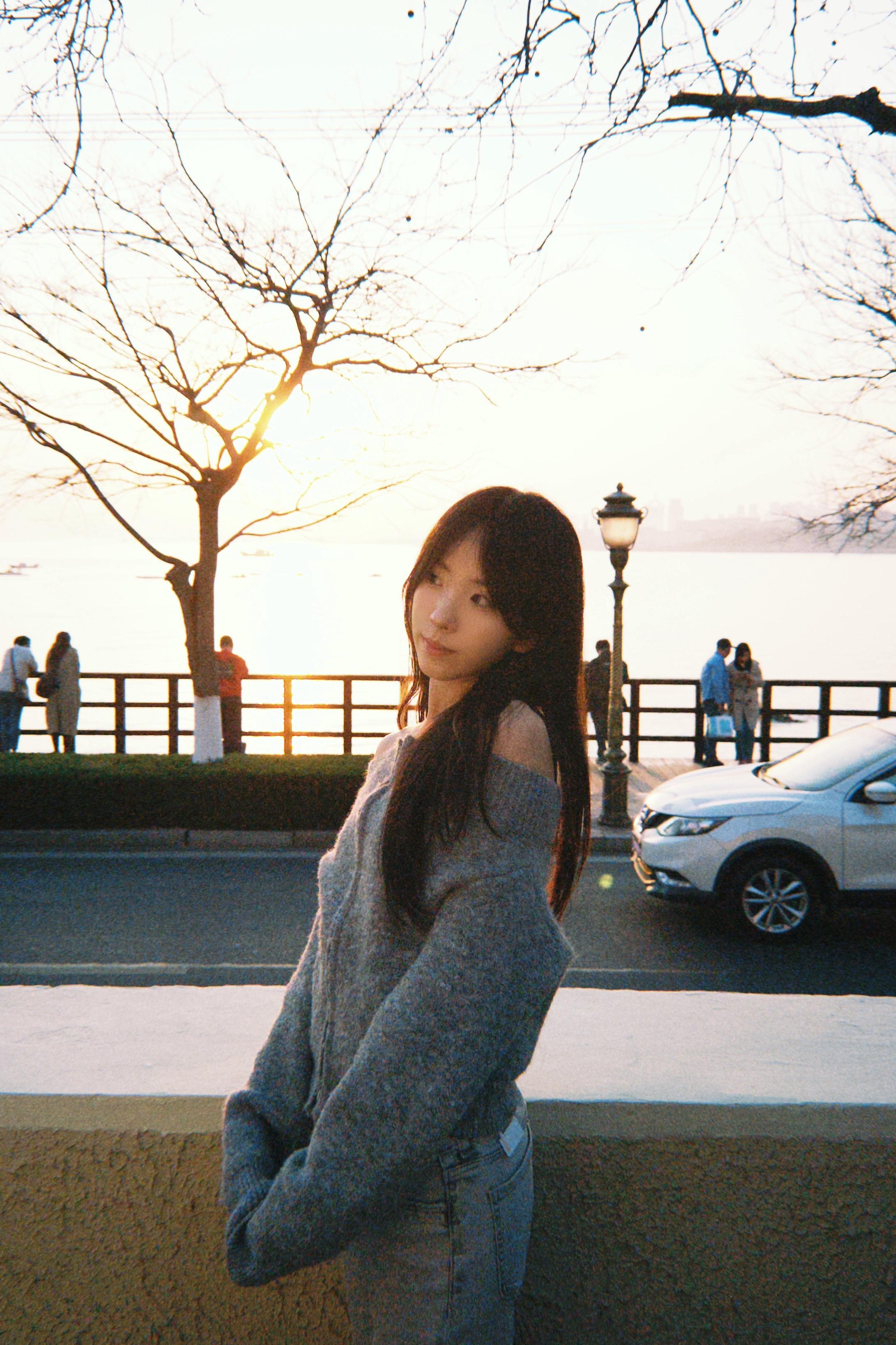 把我留在原地想你