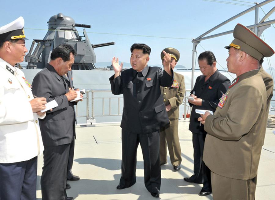 全世界都在等着看伊朗的下一枚导弹往哪飞，特朗普刚宣布暂停打击伊朗能源设施5天，中