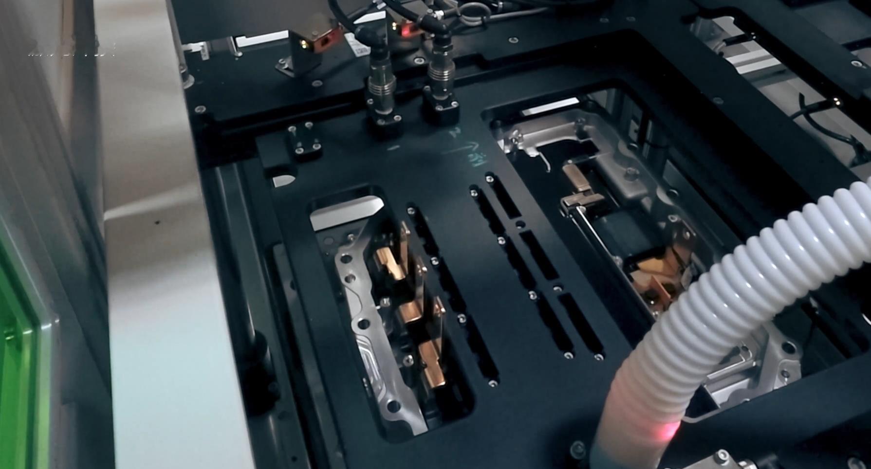 一提到理想汽车，脑海里想到的是移动的家，但让我没想到的是，它的技术也是有够硬核的