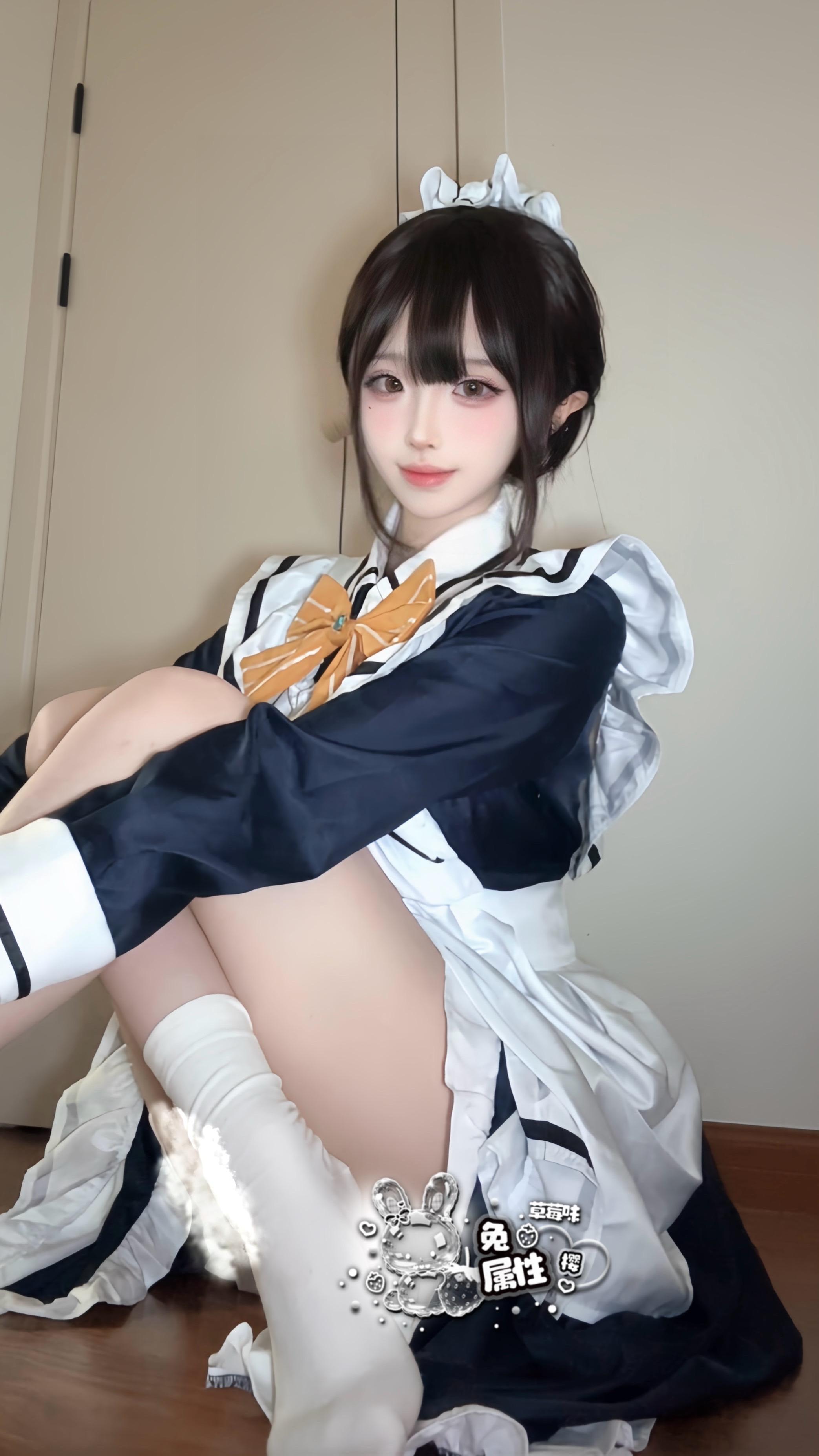 四季夏目cos  星光咖啡馆