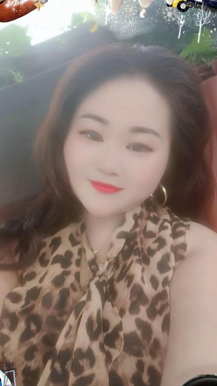 所谓人心隔肚皮，谁都看不透，别人的人心，世事难料，不是每个人都像你想象的那么好，