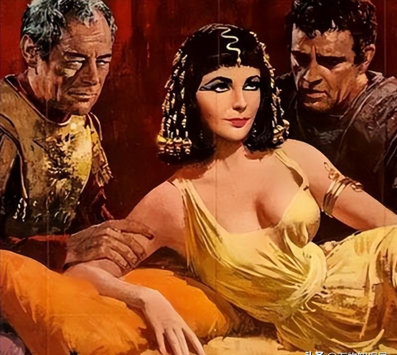 公元前30年，埃及艳后躺在冰冷的床上，然后拿出一条毒蛇放在了自己身上，毒蛇爬上她