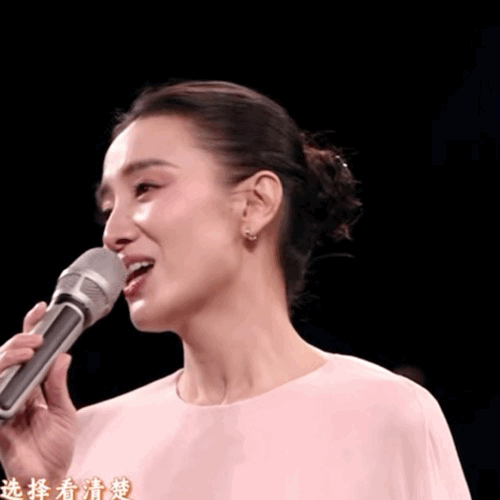 想被宋佳抱在怀里  宋佳  紫啧紫啧紫啧～[舔屏][舔屏][舔屏][舔屏][舔屏