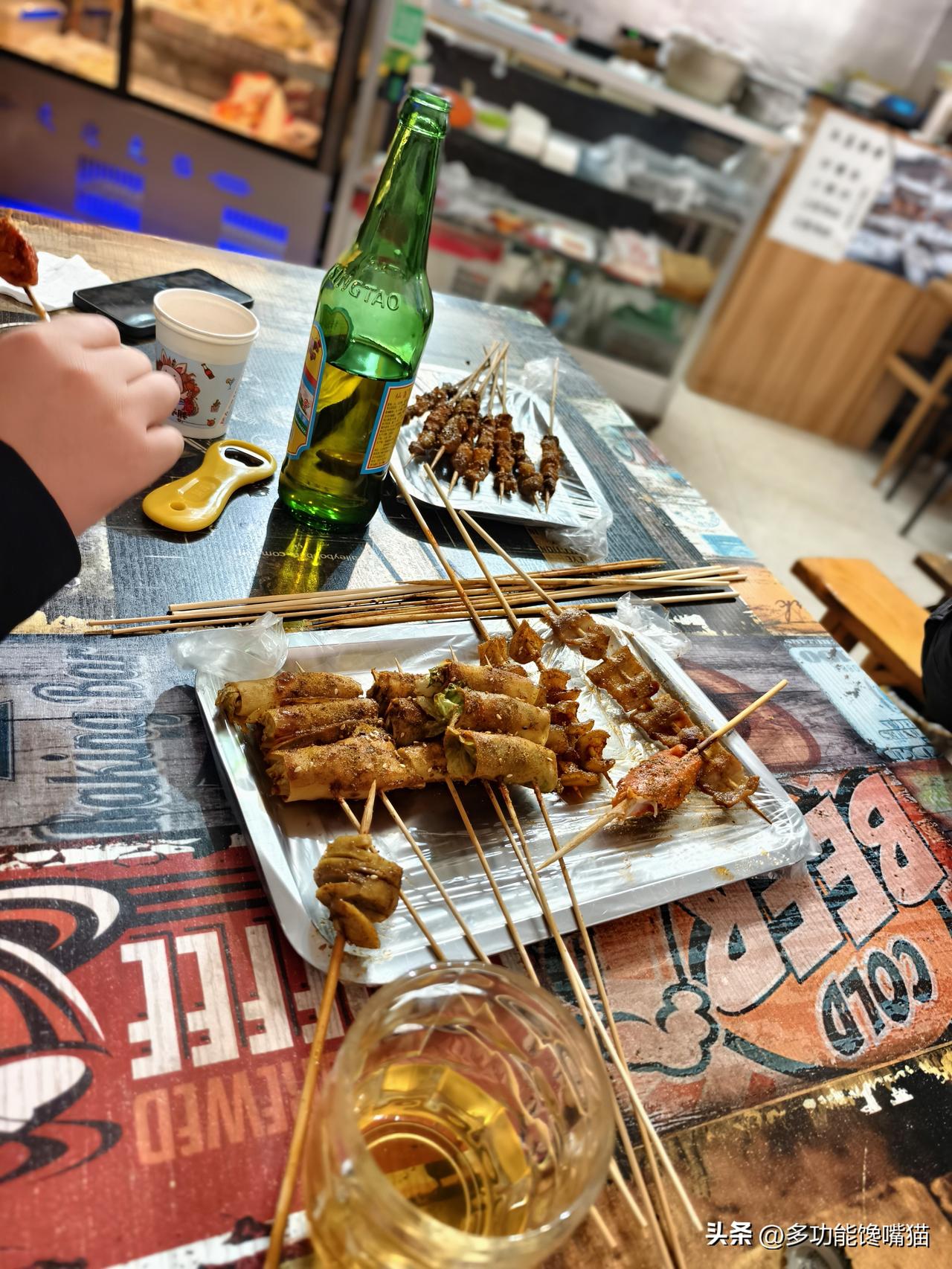 秋日生活打卡季 地标山西偏关小县城，天气越来越冷了，猫姐的活动范围也越来越小了，