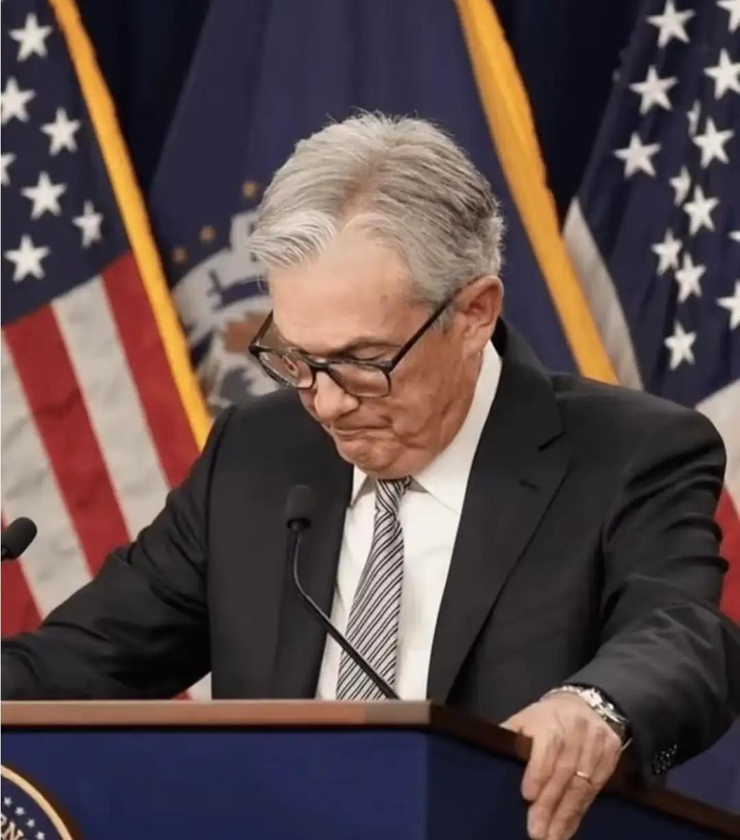 债券巨头：起诉鲍威尔只会抬高利率很明显，这位美联储主席要被特朗普清算了。因为他不