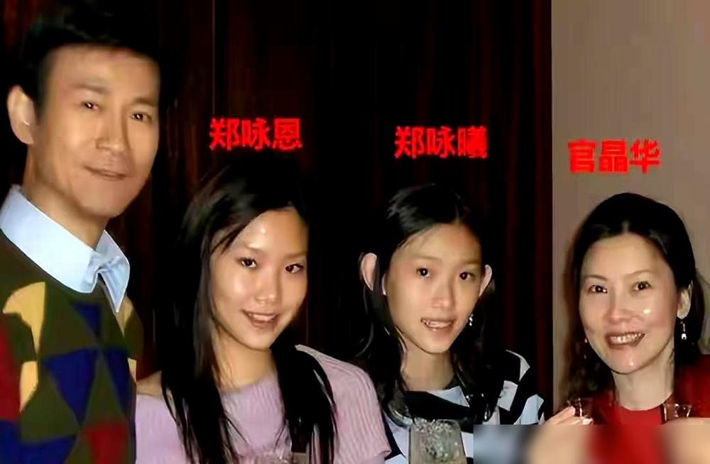 国际巨星成龙太绝了，一年到头就给儿子房祖名打一个电话，还亲手挂断。
 
你没看错