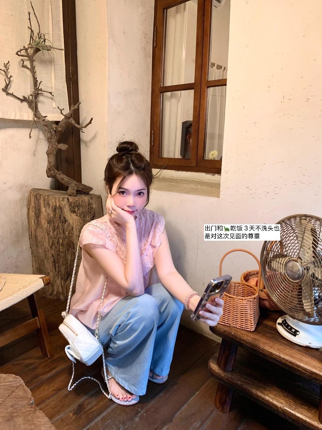 我来啦～粗🚪！最近真的是热爱扎头发的女孩子 日常ootd挂上 ​​​