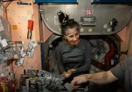 太空滞留9月！美国宇航员终盼来“龙”飞船救援！龙飞船将接回美2名被困太空宇航员 