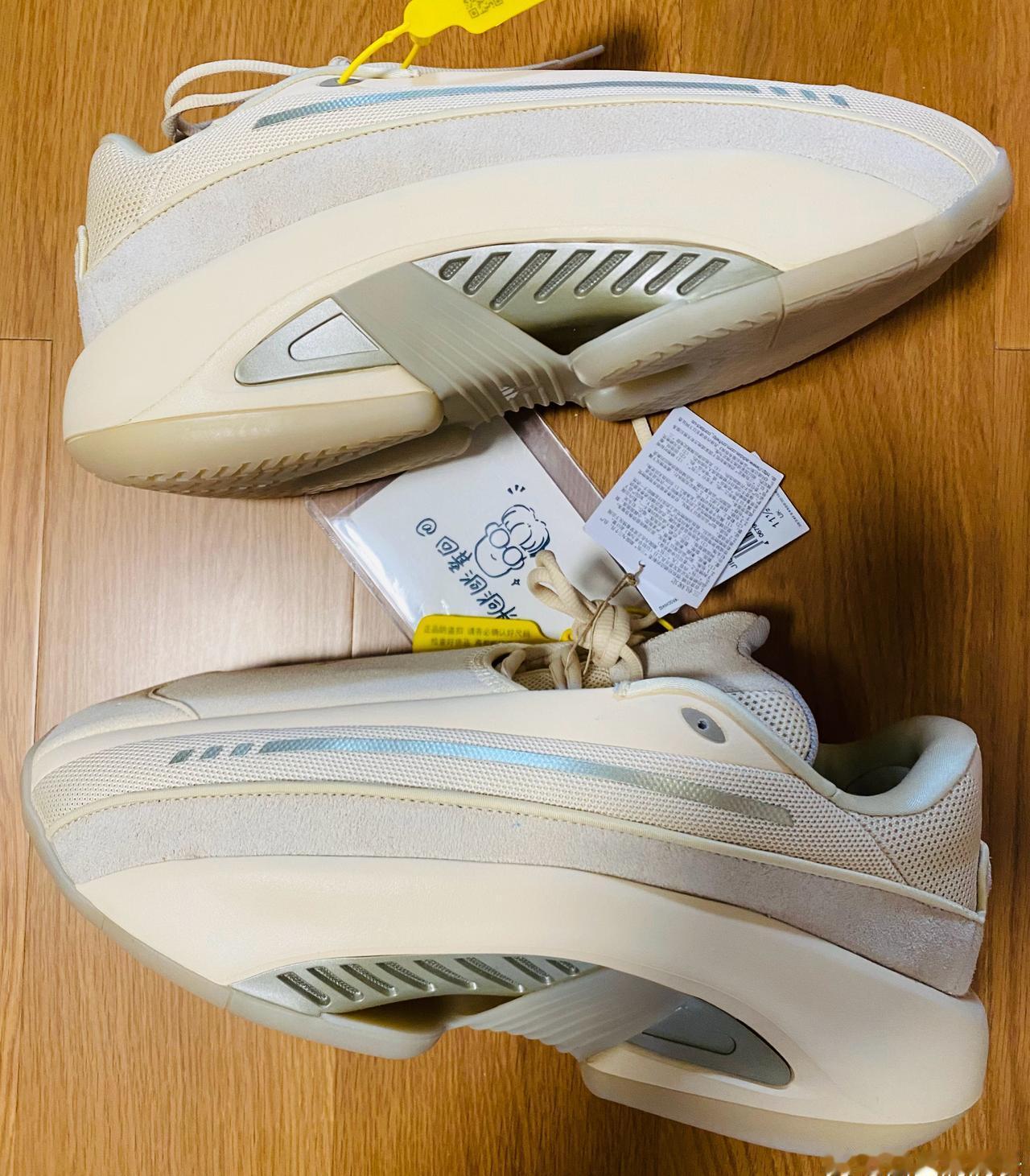 洞长的第4双adidas Madiiinfinity，好吧，已经开始期待第5双了