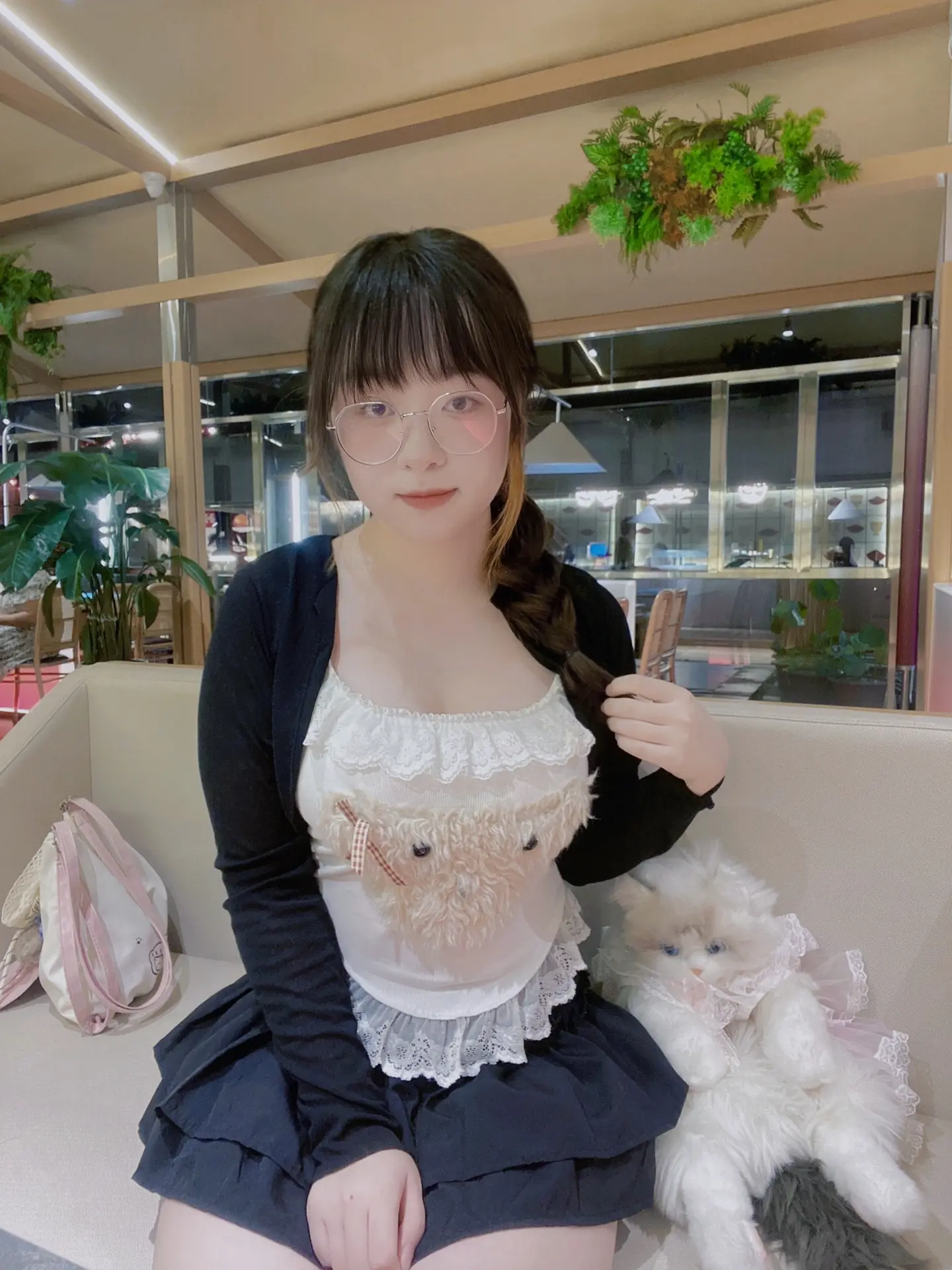 吃的饱饱 烦恼跑跑🐾ฅ՞••՞ฅ。