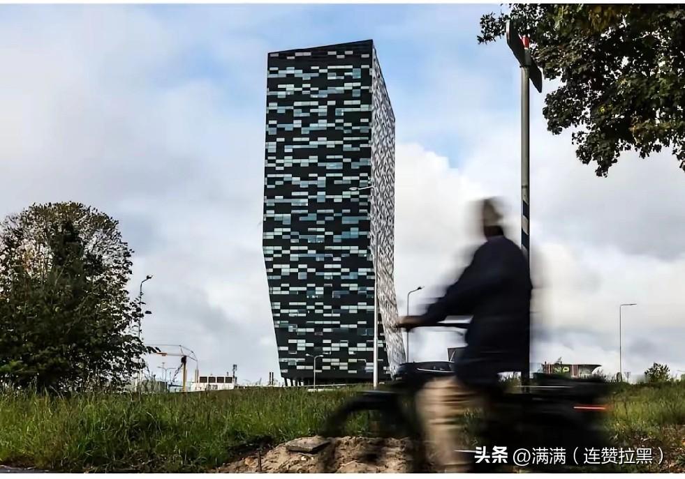 说真的，有时候我还真得谢谢荷兰。
 
他们这波操作，算是把“契约精神”“自由市场