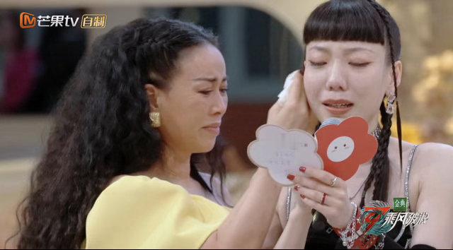 王蓉吴莫愁新歌回应浪姐一轮游王蓉吴莫愁浪姐遗珠合体 “一公一个”这三句连读真的太