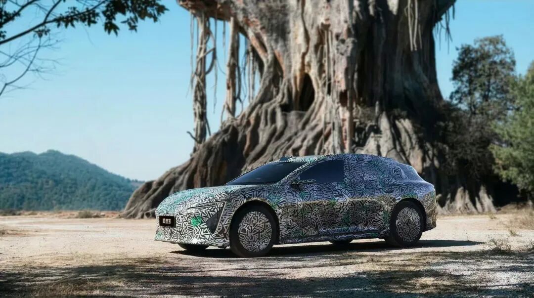 官宣：阿维塔06旅行车来了，首批搭载华为全新一代激光雷达。大家觉得这颜值怎么样？