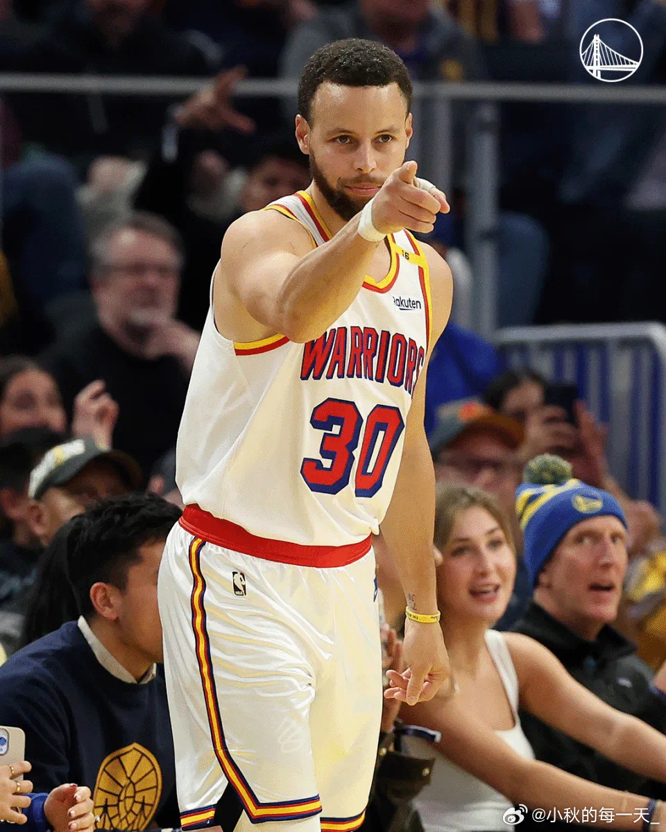 库里三分8中8 在今日的NBA赛场上，库里用他那神乎其神的三分球再次震撼了所有人