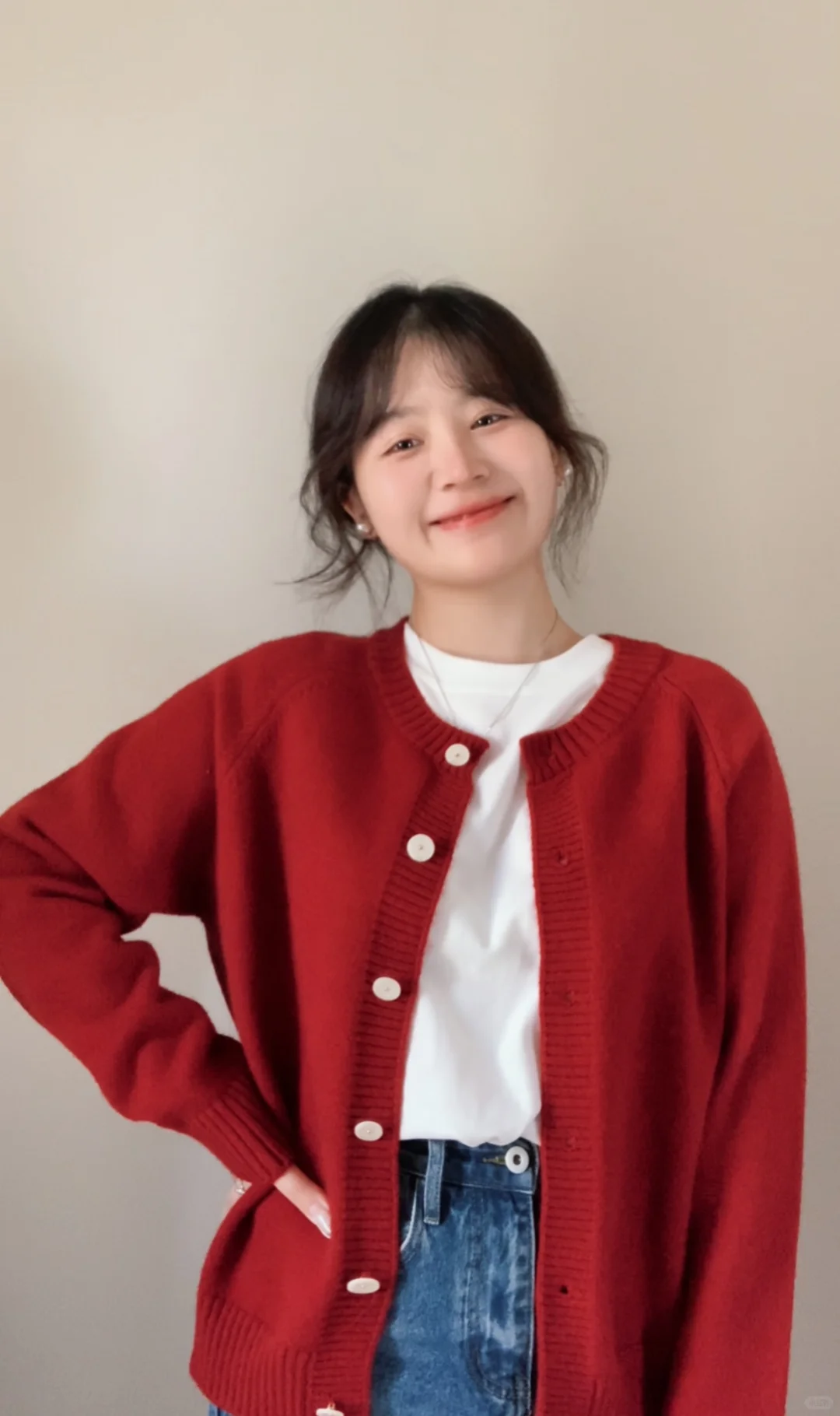 红色旺中女！！