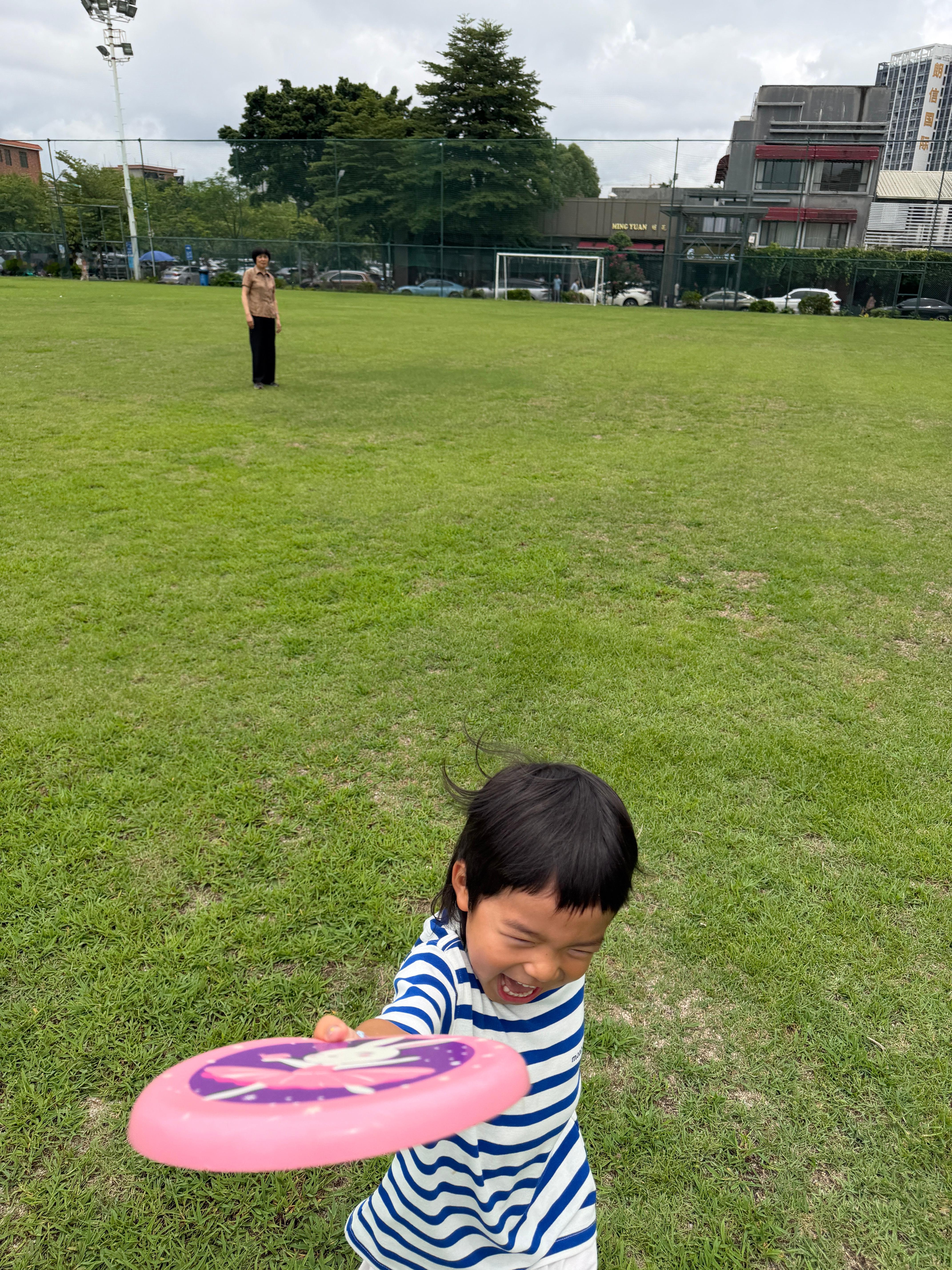 全家又被旧冠打倒