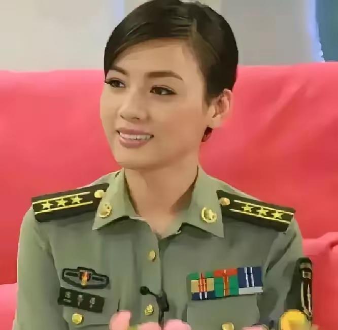 离婚手续办完的第3天，她做了个让所有人看不懂的决定。1999年，陈思思和魏文彬的