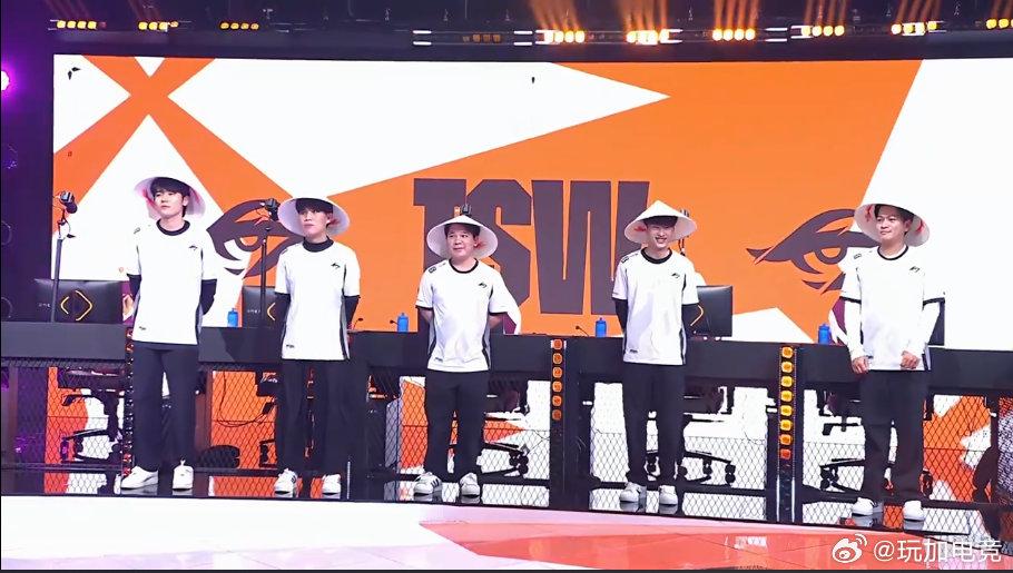 【2026全球先锋赛 小组赛 TSW vs G2】TSW登场小设计，带了越南斗笠