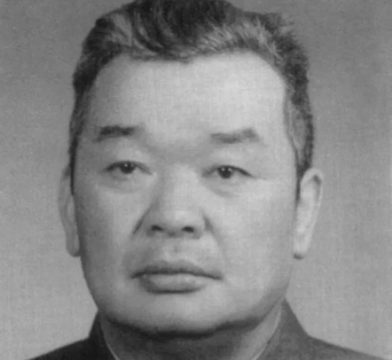红军一支英雄部队，军长后来晋升上将，政委源自红九军团，1958年因空难英勇牺牲