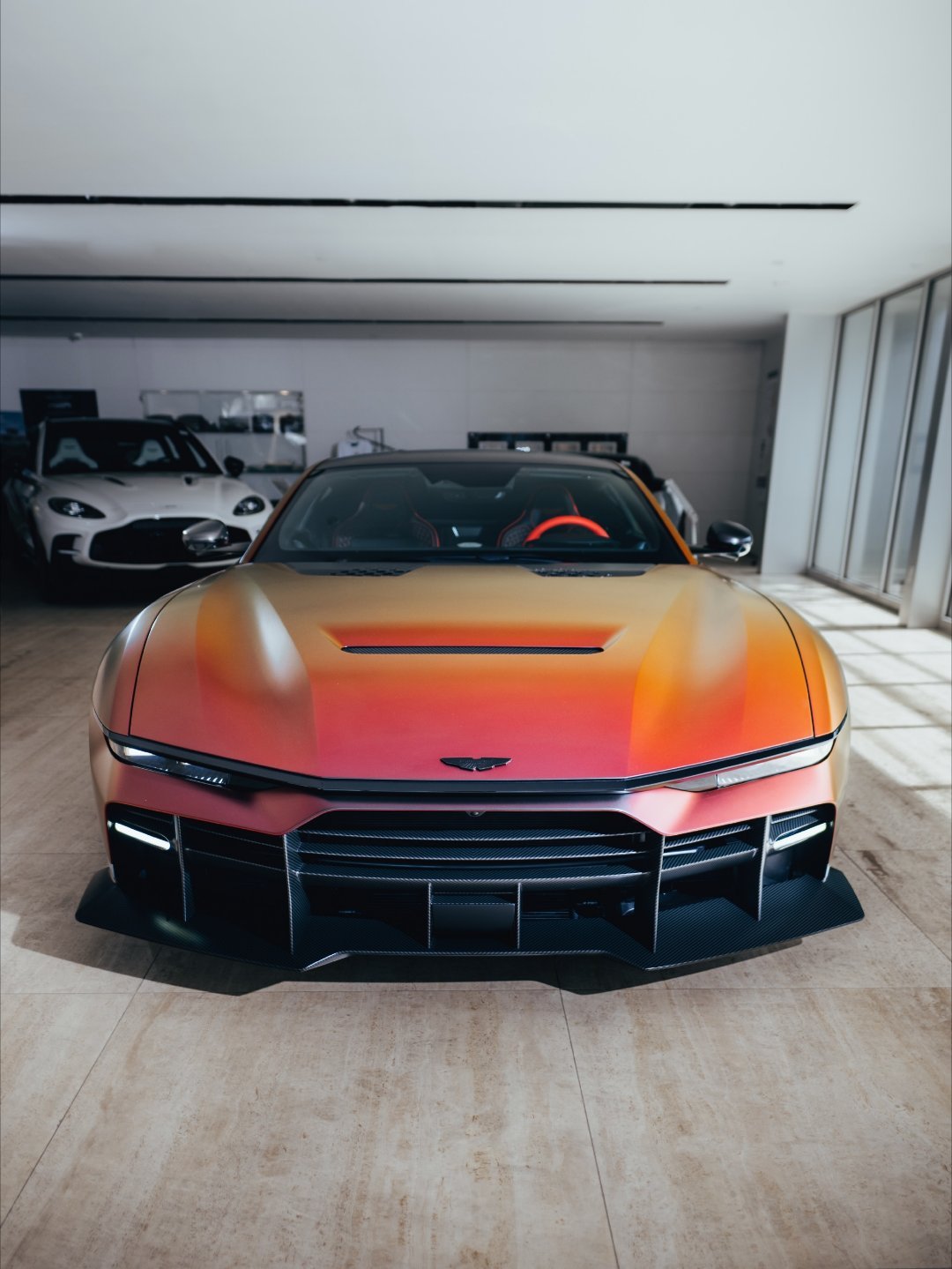 Aston Martin Valen  ｜阿斯顿马丁 
