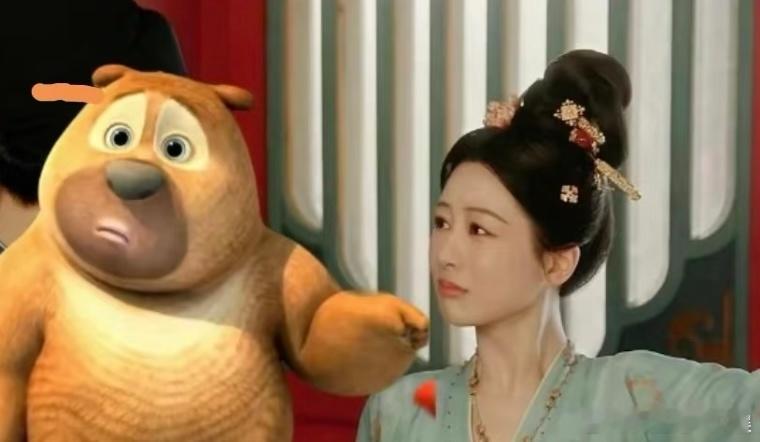 杨紫又出神图了杨紫何惟芳疑似熊二真人版，最接近熊二的人出现了[笑cry][笑cr