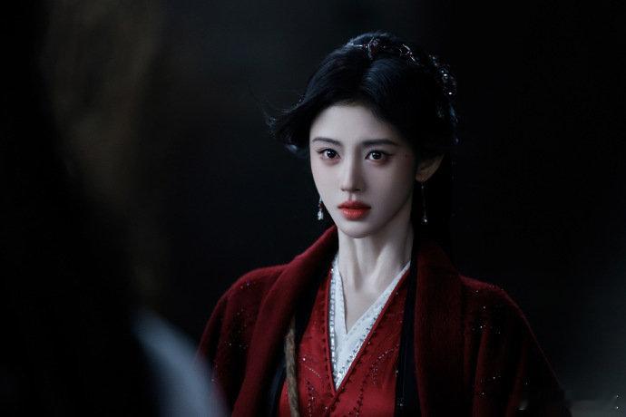 田嘉瑞说鞠婧祎是捧哏担当被鞠婧祎圈粉了，爱笑又会捧场，难怪田嘉瑞说她是捧哏担当田