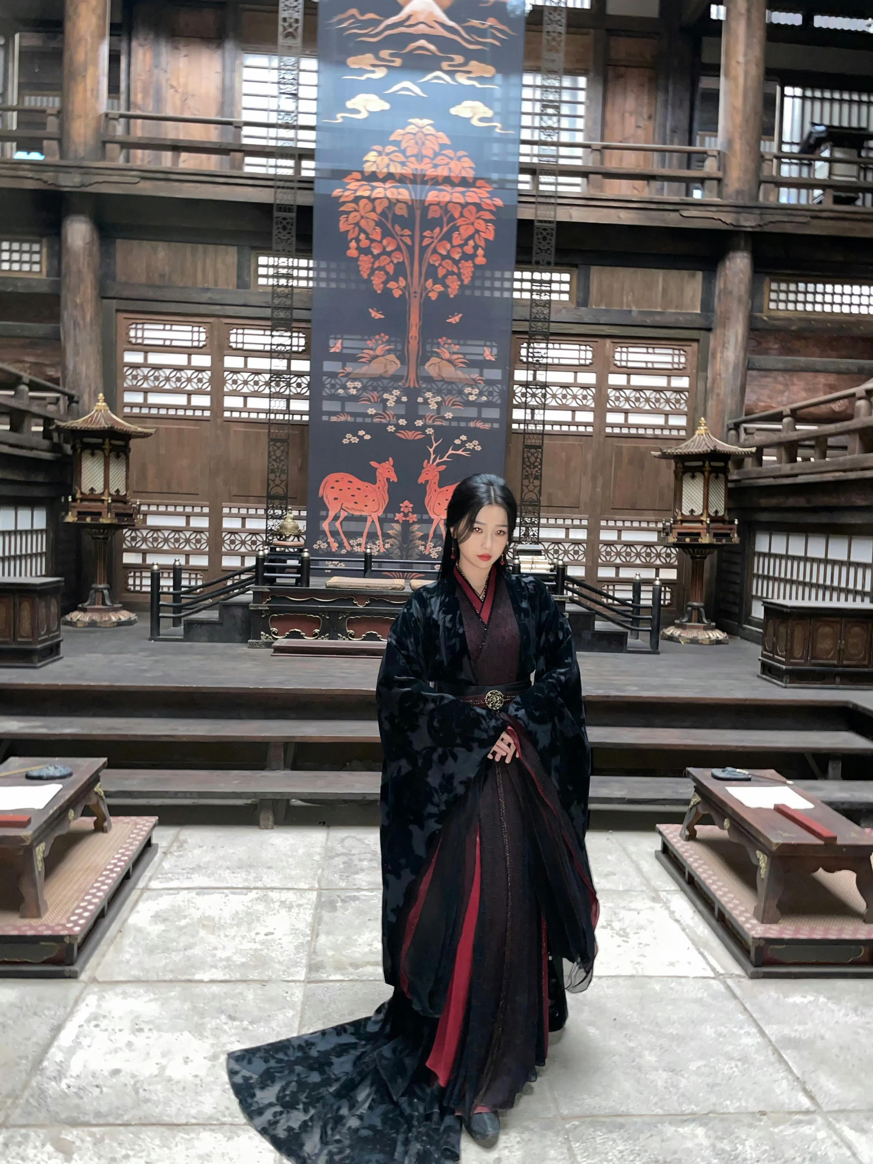 虞书欣工作室发了云为衫新花絮图云之羽播出三周年快乐呀[耶] ​​​