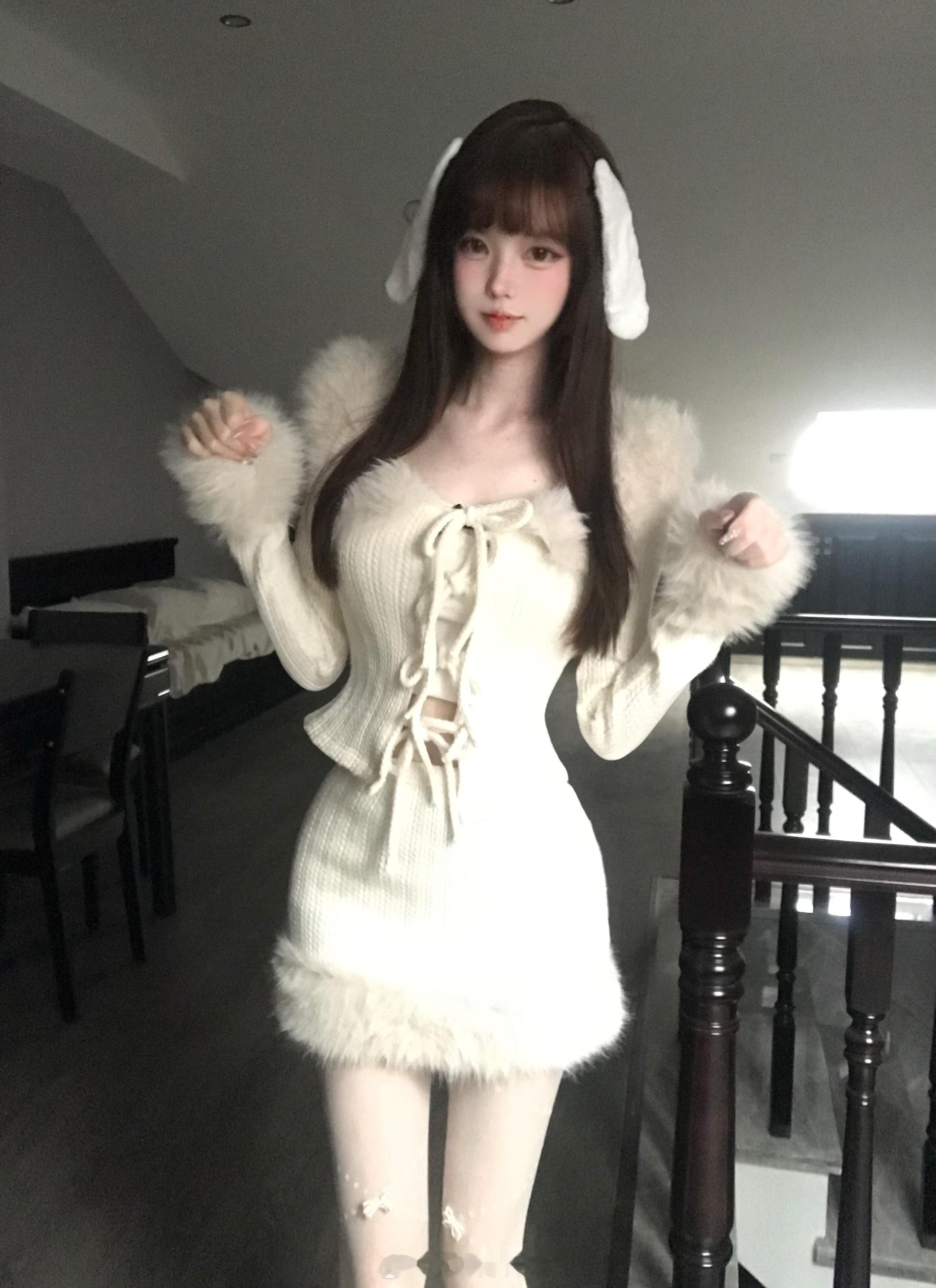 垂耳兔兔( •̤ ༝ •̤ ) ​​​