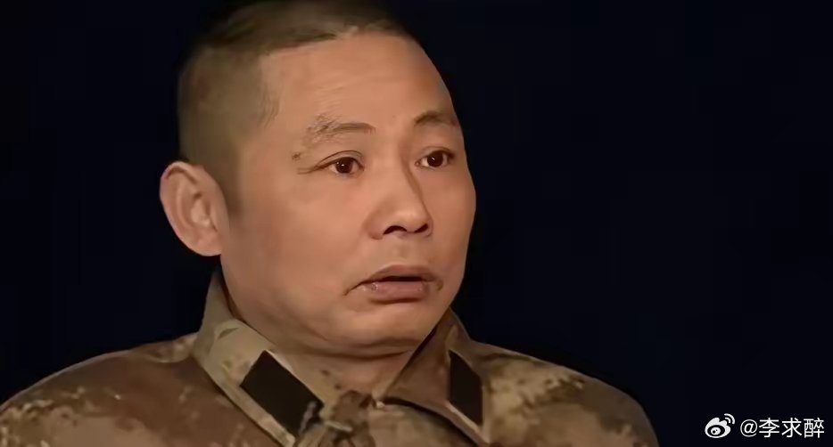 2007年，曾奔赴南疆战场的参战老兵刘亮华，陪同战友前去办理低保相关业务，在办事