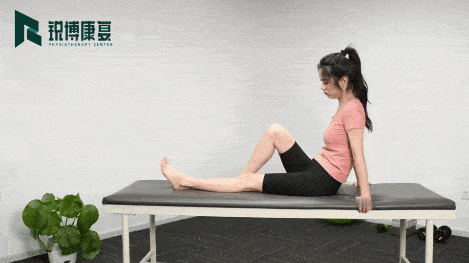 臀腿训练 虽然在假期，但万一有朋友需要呢针对性的一些臀腿放松和训练，减少腰椎与膝