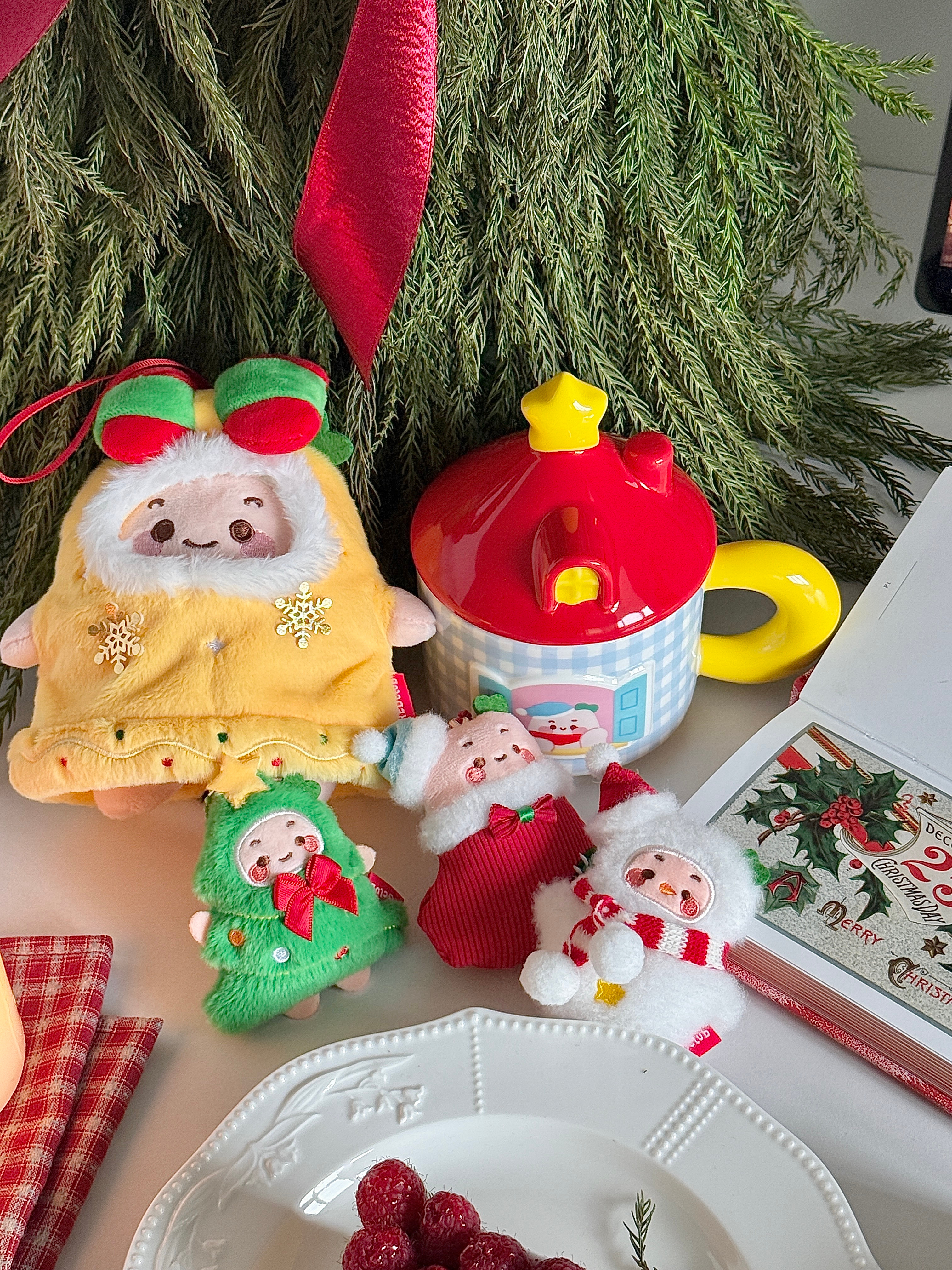 “偷一句，去笑颠你的朋友圈”1、“我一直觉得我性格挺好的，直到遇见性格和我一样的