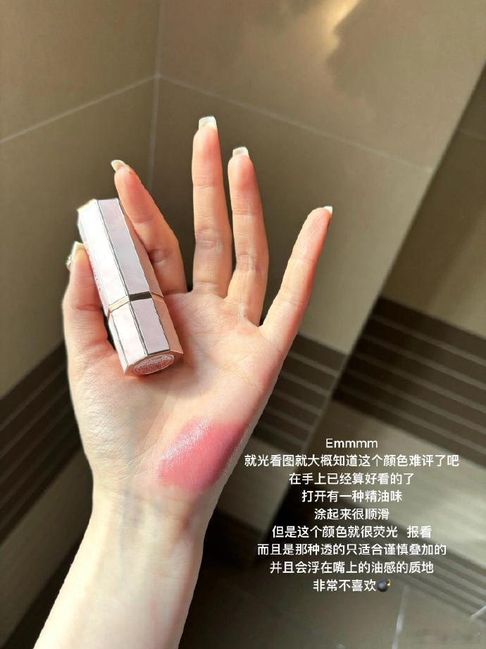 想夸的❤️和想骂的⚫️ 