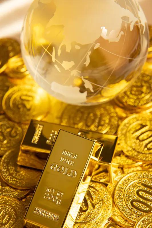 国际油价飙涨 黄金开盘跳水 2026 年这国际市场真是风云变幻！4 月 6 日早