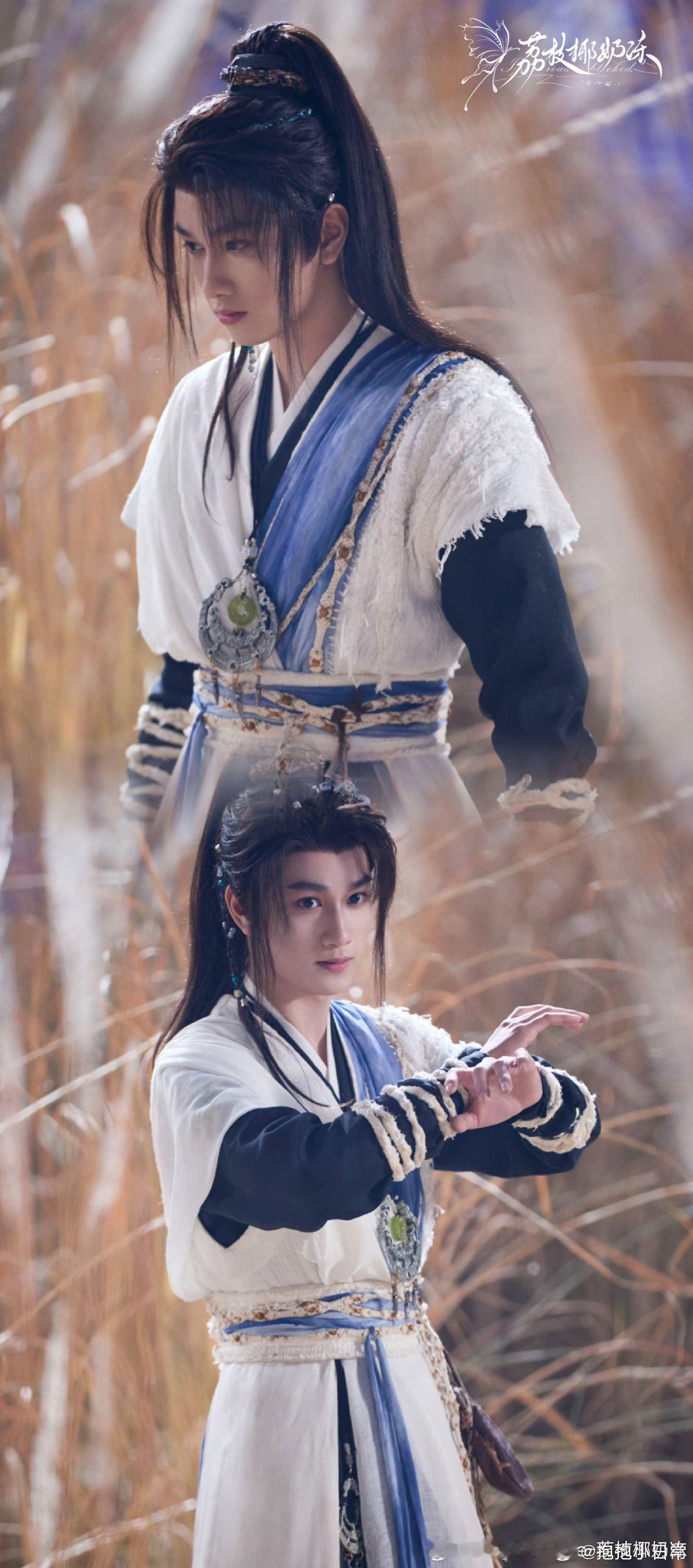 敖子逸你在笑啥 谁和我一样反复看他红毯笑的片段！那笑意都要溢出来了，到底藏着什么