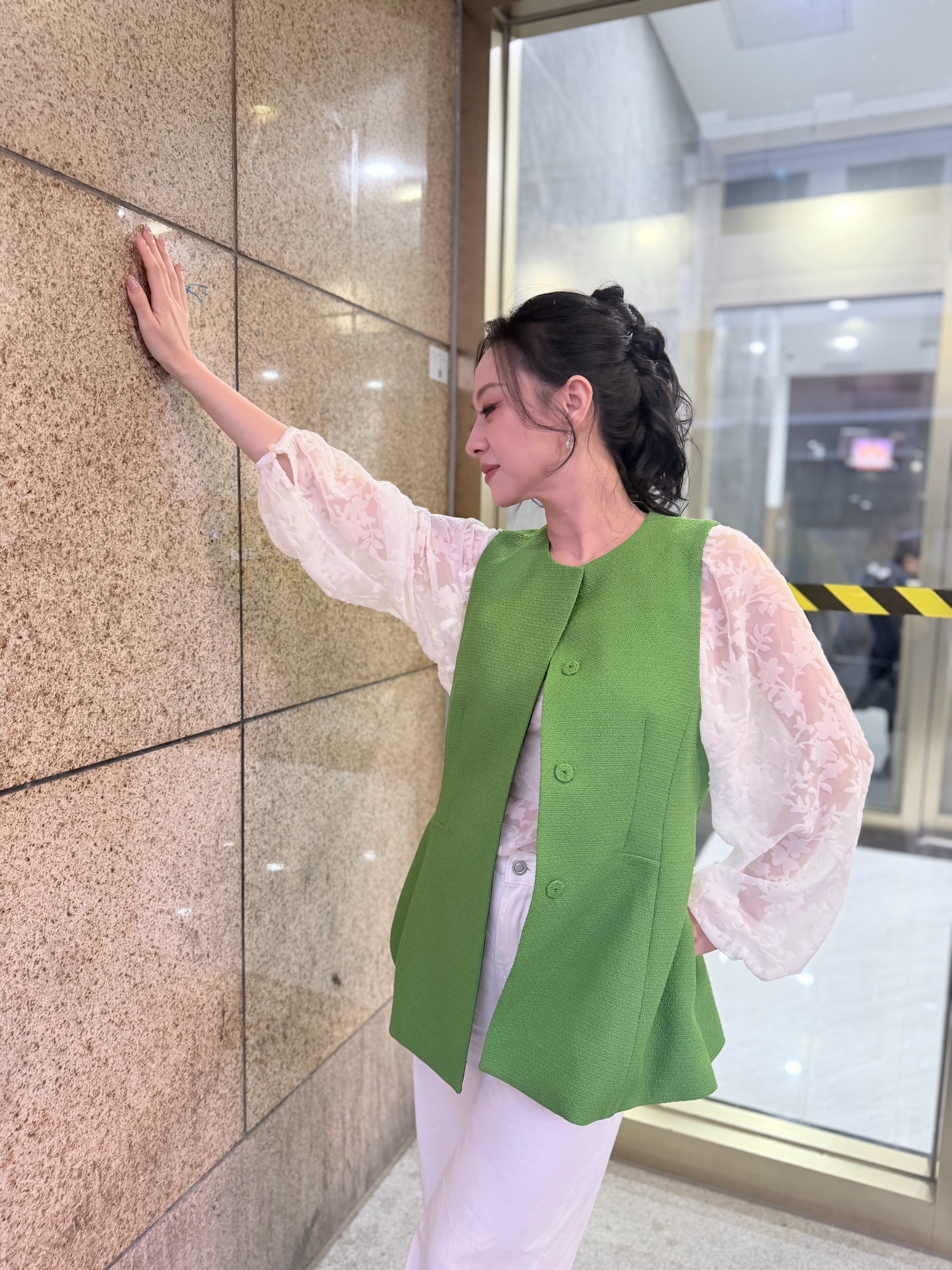 我们家美妞嘎嘎可爱[么么哒][么么哒][么么哒] ​​​
