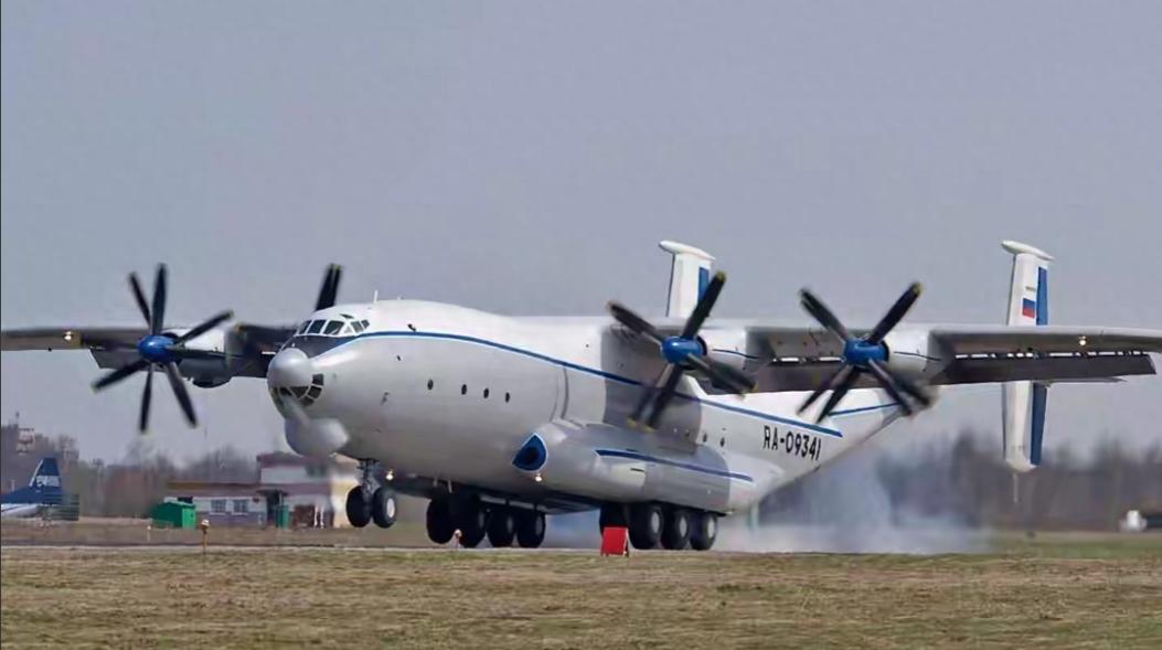 /飞行巨兽终陨落！俄罗斯最后一架安 - 22 坠毁，一个时代彻底落幕

2025