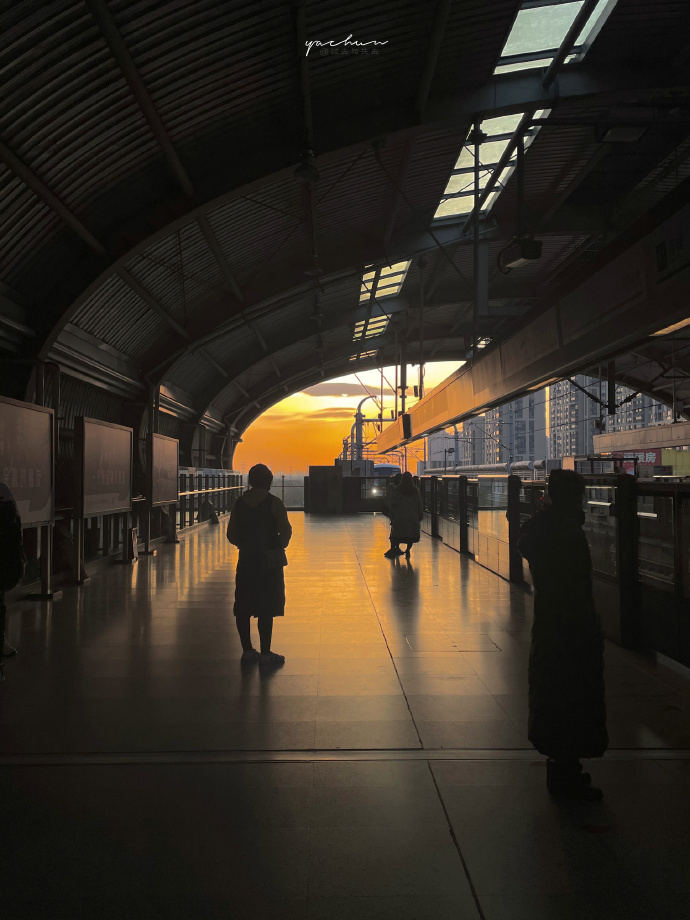 自由的极致就是可以离开任何不喜欢的人和事。—— 萨特 ​​​