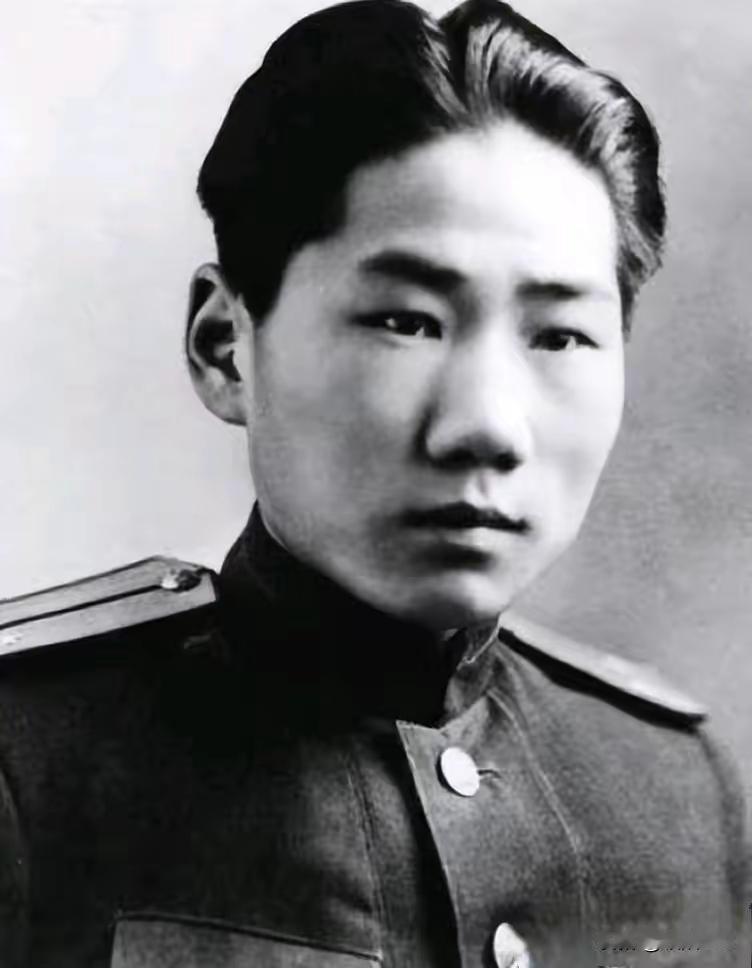 75载祭英魂！毛岸英烈士的家国赤诚永照山河
 
今日，我们迎来毛岸英烈士牺牲75