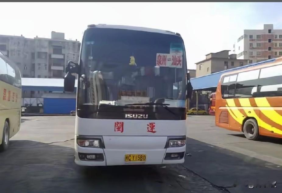 梅州 福建泉州地区曾经开往广东的省际长途线路（二）
图片素材来源于网络，感谢原作