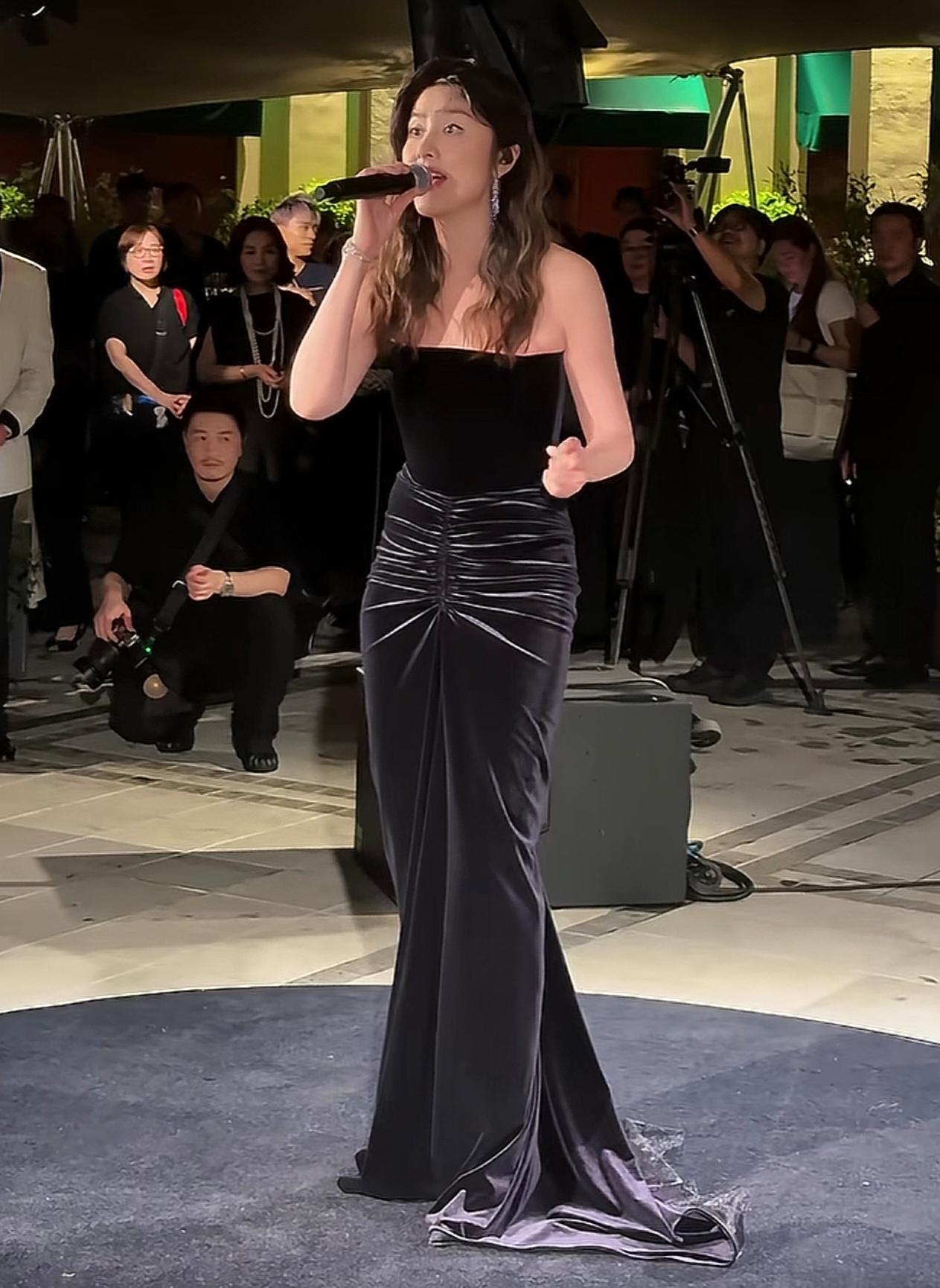 2026年6月9日，香港浅水湾香奈儿高级珠宝晚宴上，陈慧琳一曲《Love Par