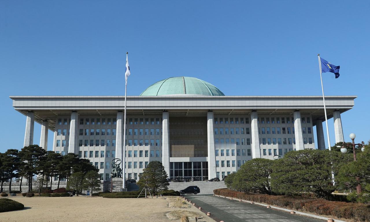 韩国彻底急了，紧急推出大动作，正式开通“全国供应链问题热线”，说白了就是中东局势