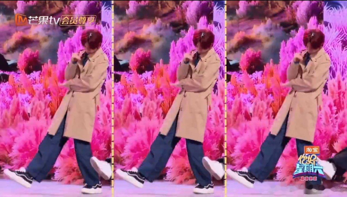 丁程鑫一秒顺舞的权威丁程鑫不愧是舞担！看一眼就会跳，和老师们合作舞台毫无违和感～