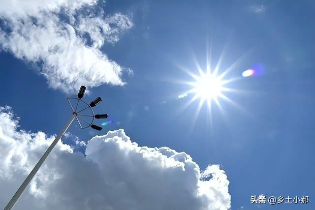 今天农历六月初九！农村老话讲：不怕初九阴，就怕初九晴
 
老话流传已久，细细品读