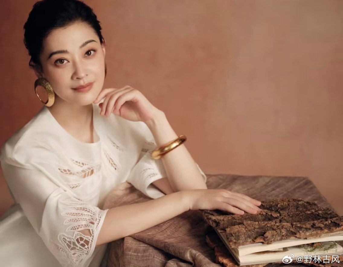 梅婷｜光影沉静，气息如水 ​​​