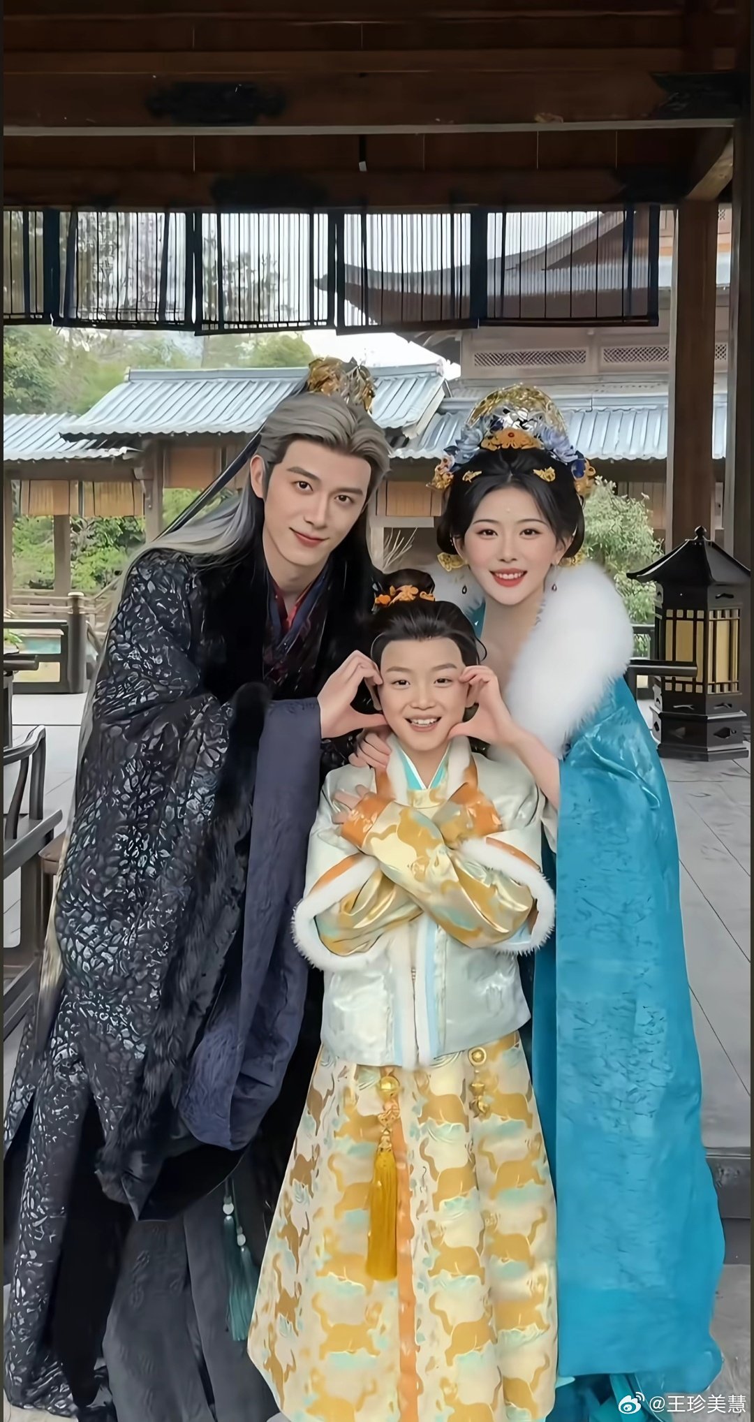 浅浅为俞宝儿改名齐煜浅浅姐真的是美翻了俞宝儿改名齐煜也是为了纪念前夫哥纯纯真爱了