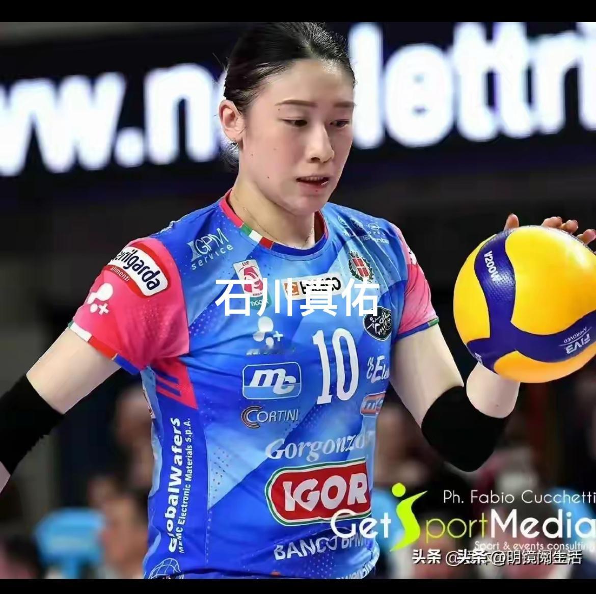 江苏女排客场1:3输给上海女排，相比联赛第二轮主场0:3输给上海女排，有进步。