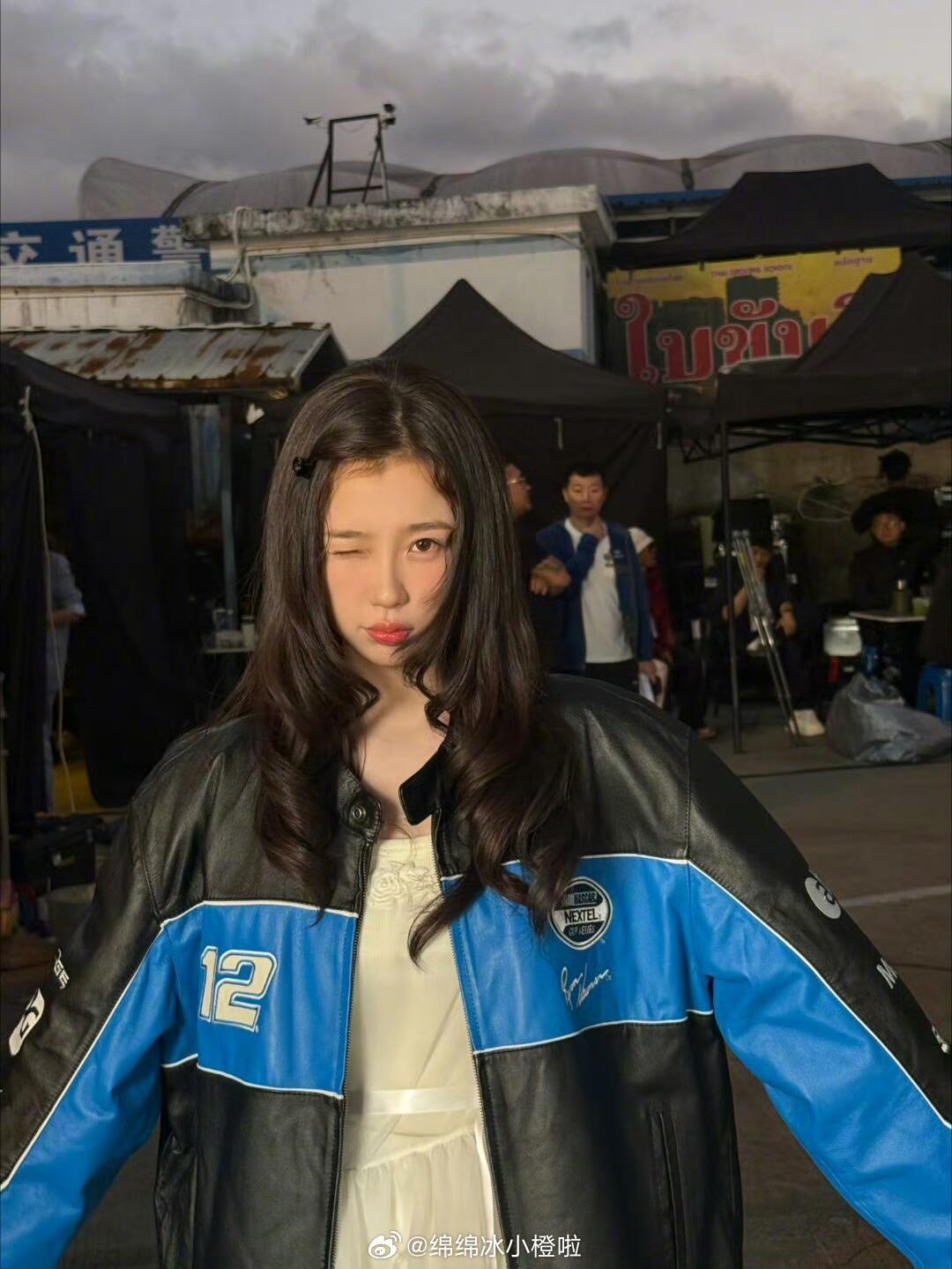 不想磕衣服的。。但是我真的拒绝不了这个啊啊啊啊啊啊。。。！虞书欣｜丁禹兮｜禹宙中