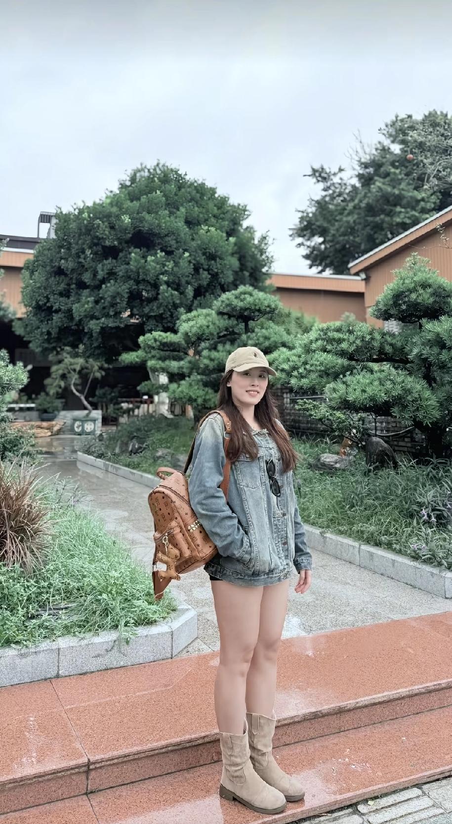 这真是大长腿[呲牙]